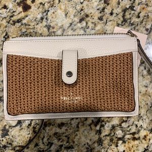 Kate Spade Crossbody - *white*